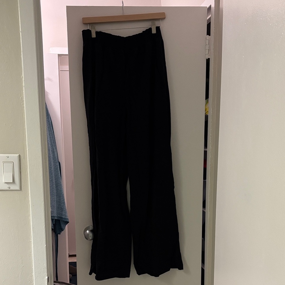 Lululemon Woven ruffle waist Black Women's Pants